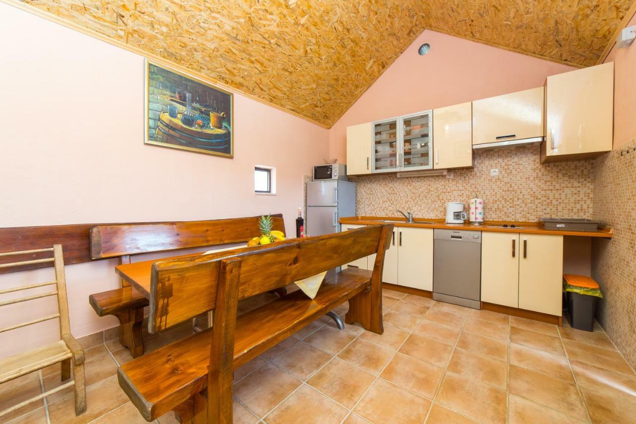 Holiday Home Ana Labin  Екстер'єр фото