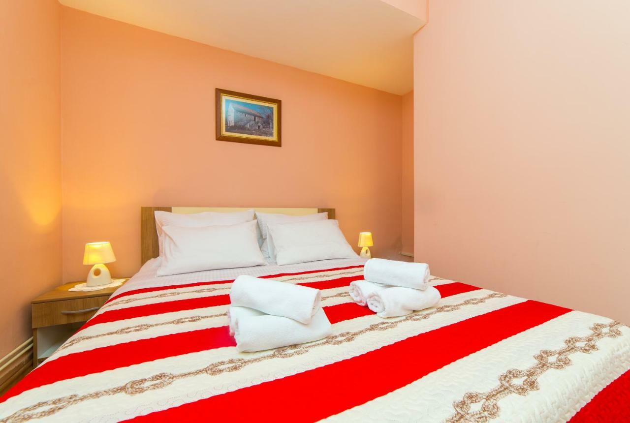 Holiday Home Ana Labin  Екстер'єр фото